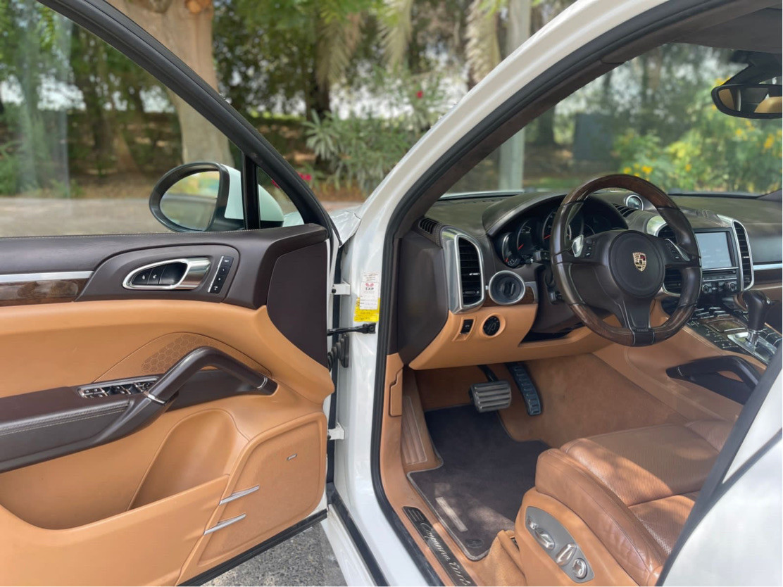 Porsche Cayenne - Image 6