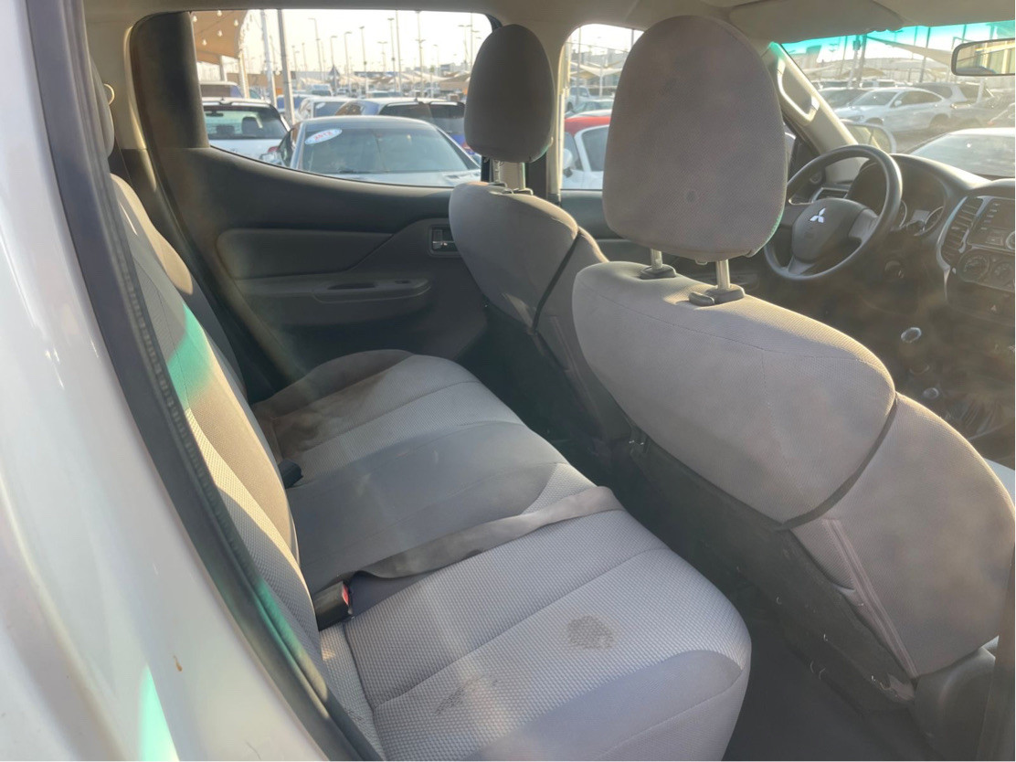 Mitsubishi L200 - Image 11