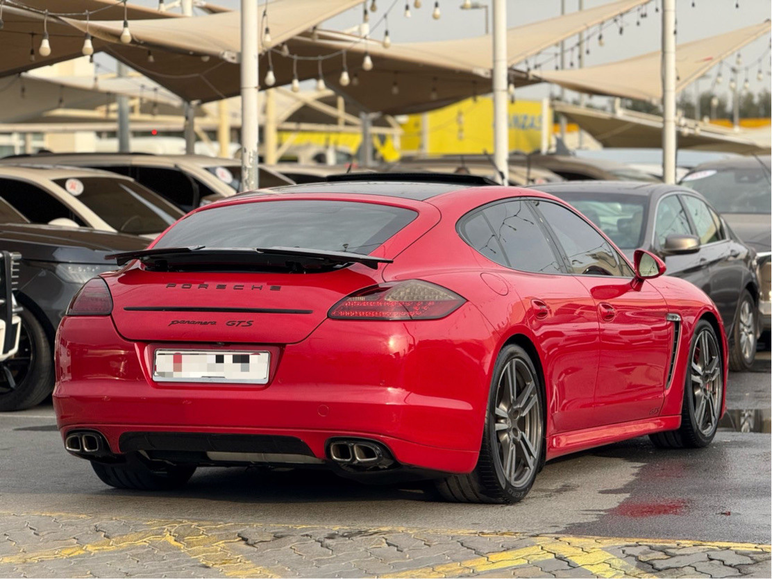 Porsche Panamera - Image 5