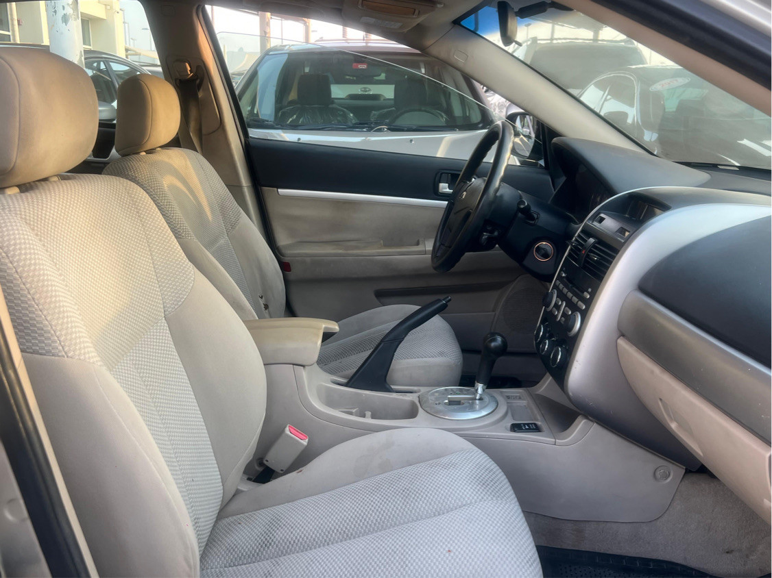 Mitsubishi Galant - Image 10