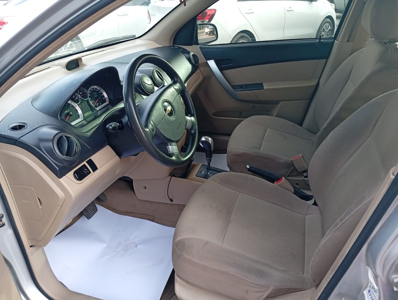 Chevrolet Aveo - Image 8