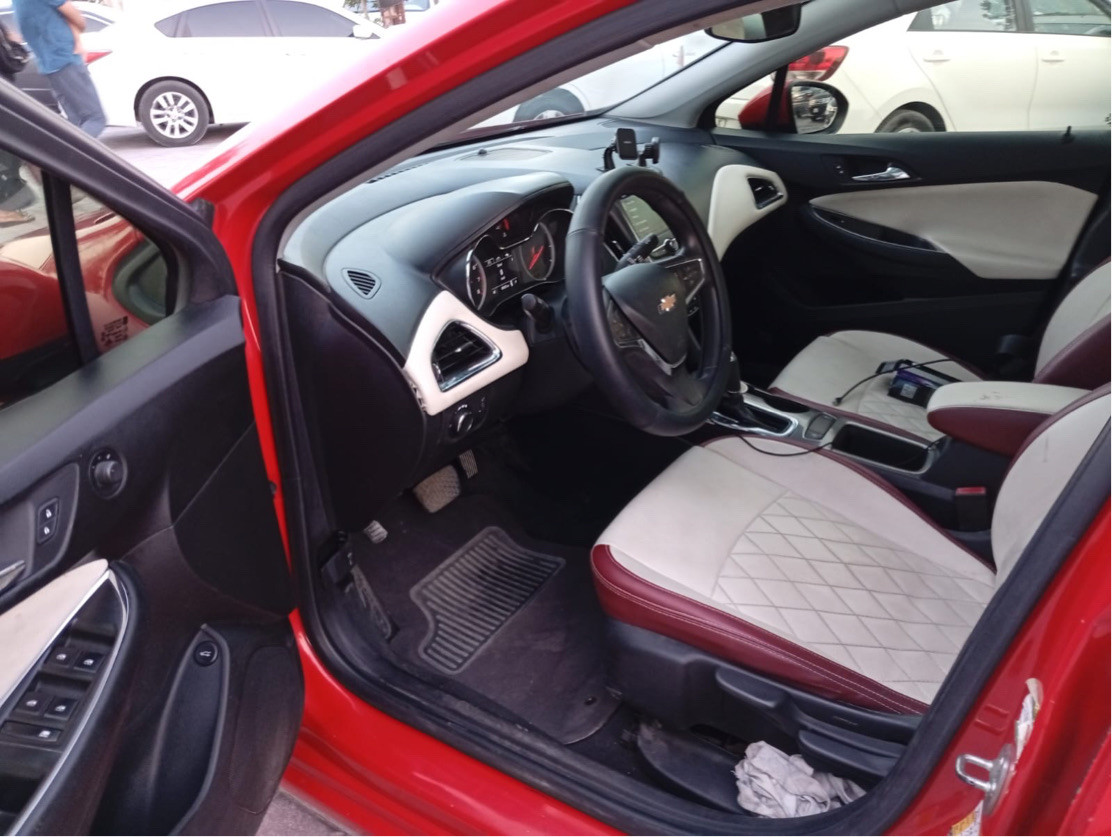 Chevrolet Cruze - Image 6