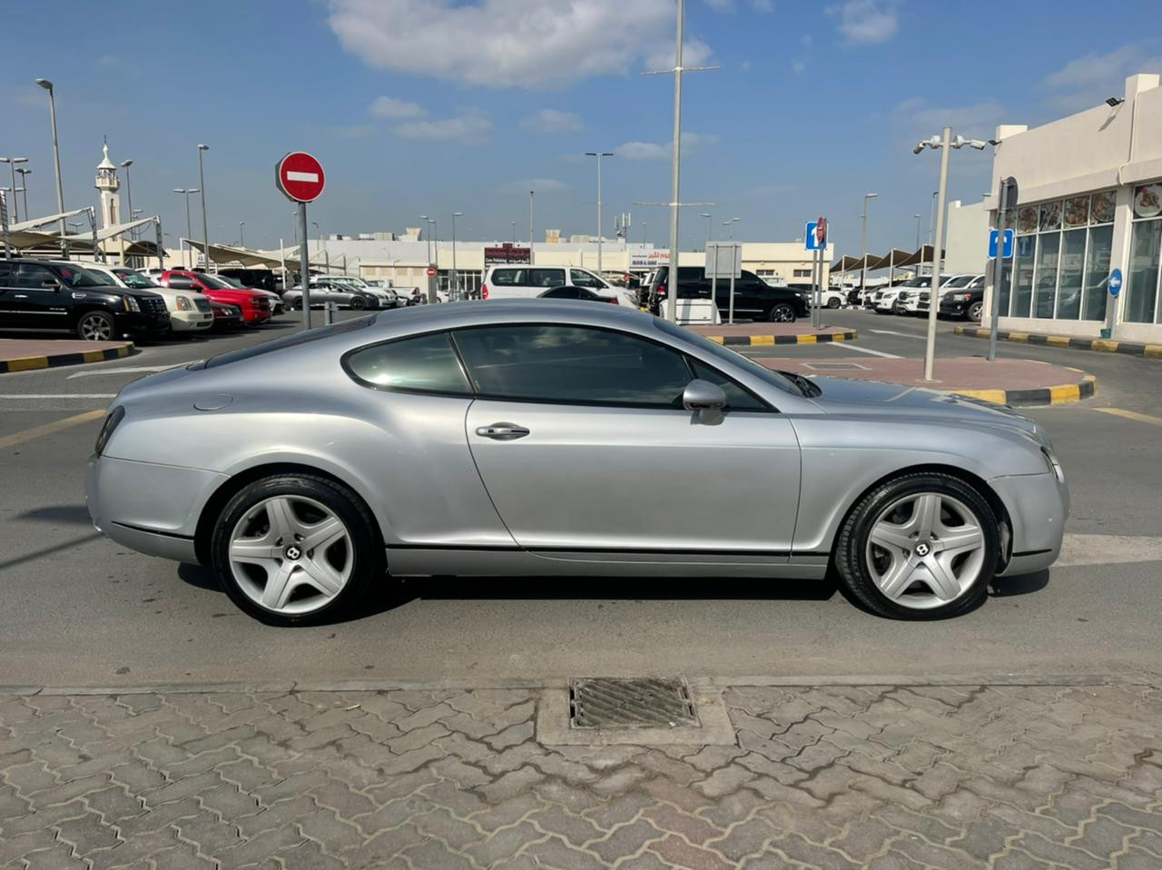 Bentley Continental GT - Image 9