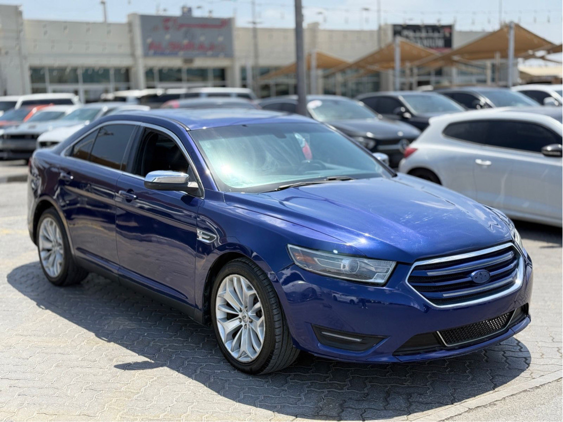 Ford Taurus - Image 8