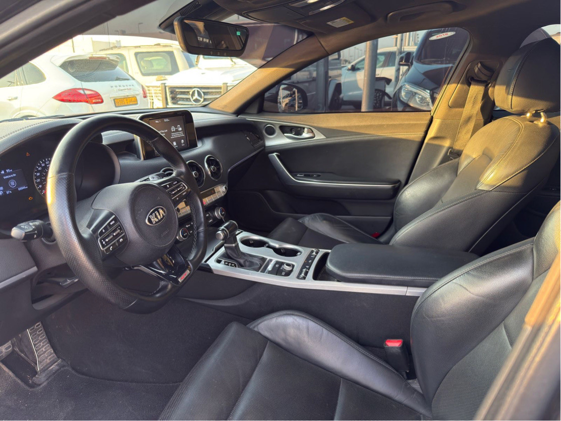 KIA Stanger - Image 9
