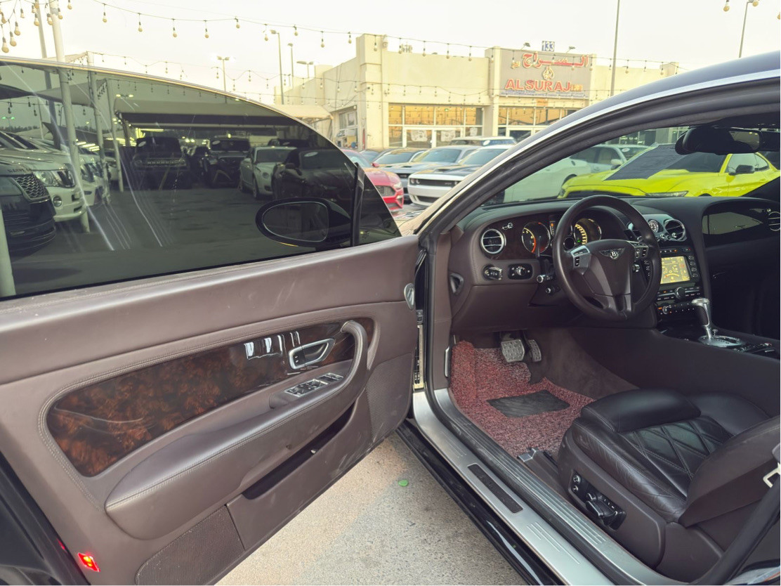 Bentley Continental GT - Image 8