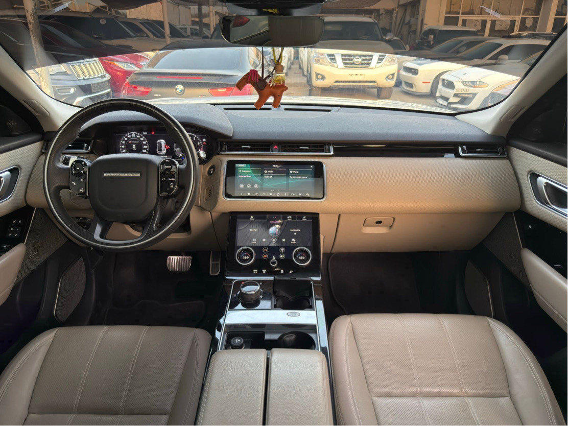 Range Rover VELAR - Image 11