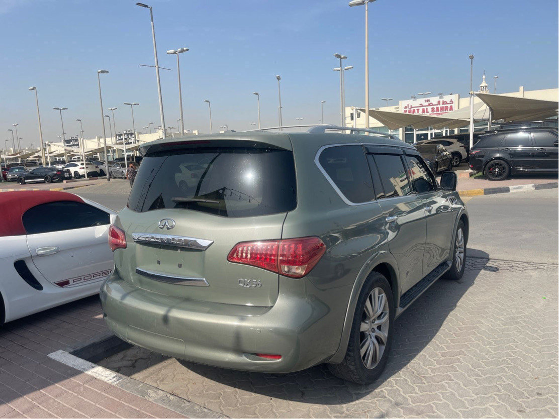 Infiniti QX56 - Image 7