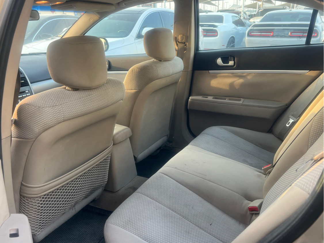 Mitsubishi Galant - Image 9