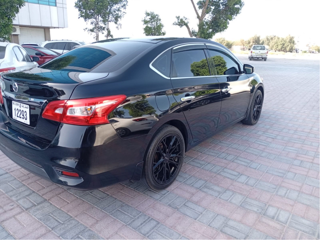 Nissan Sentra - Image 6