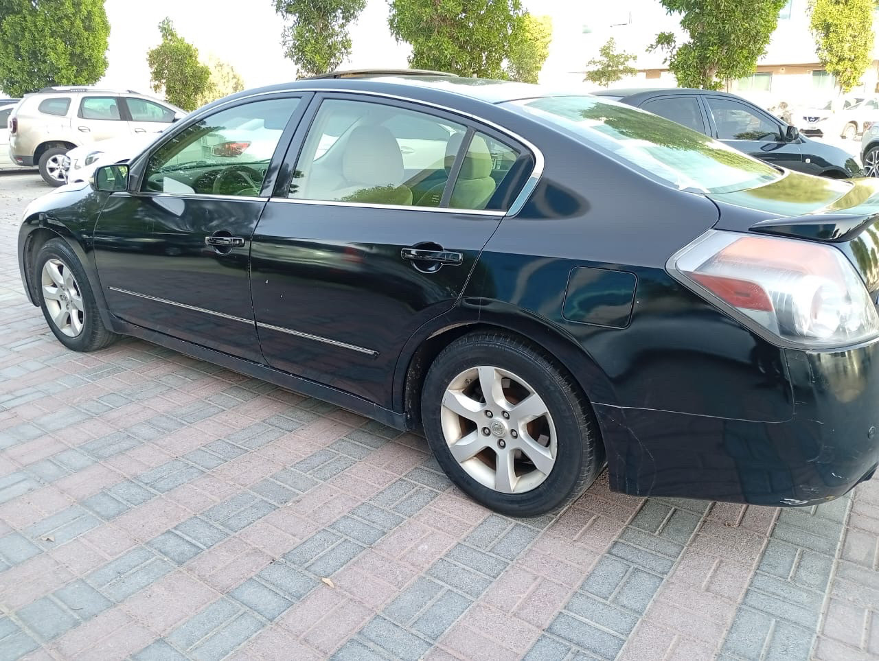 Nissan Altima - Image 4