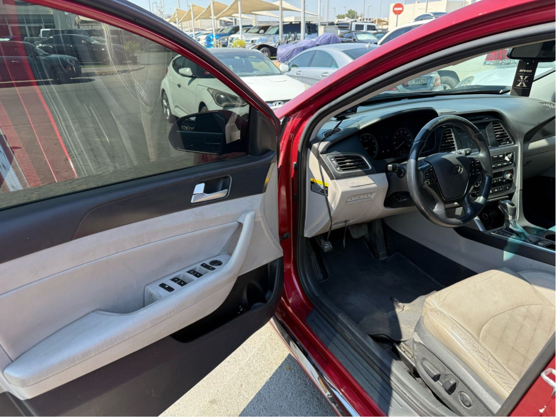 Hyundai Sonata - Image 7