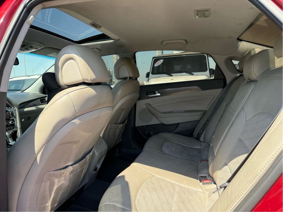 Hyundai Sonata - Image 22