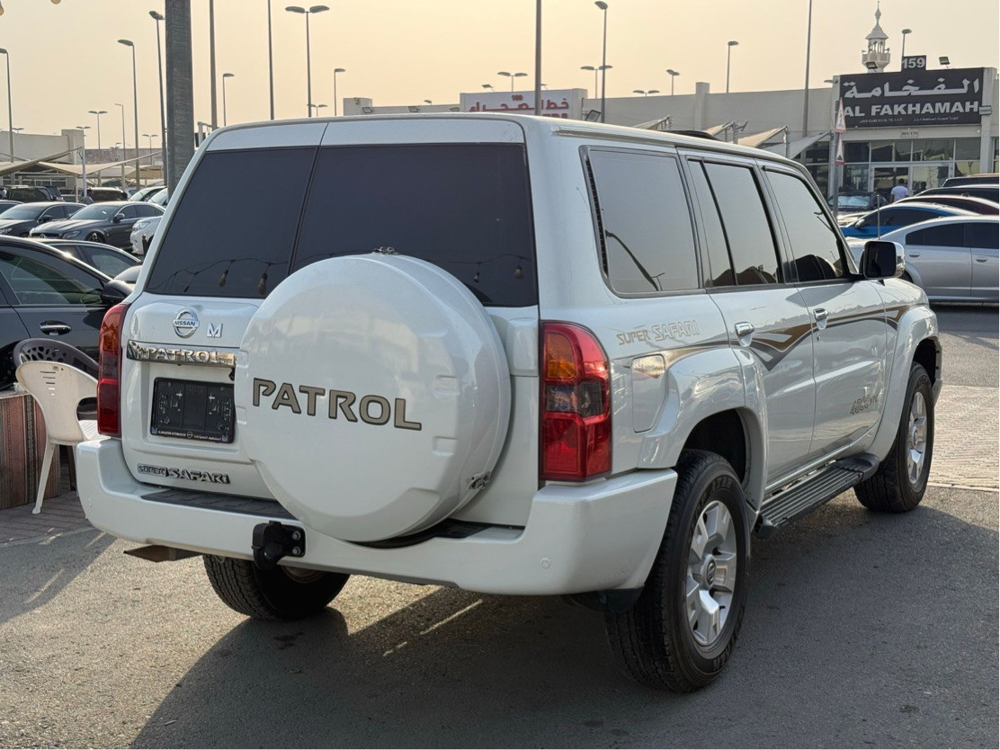 Nissan Super safari - Image 6