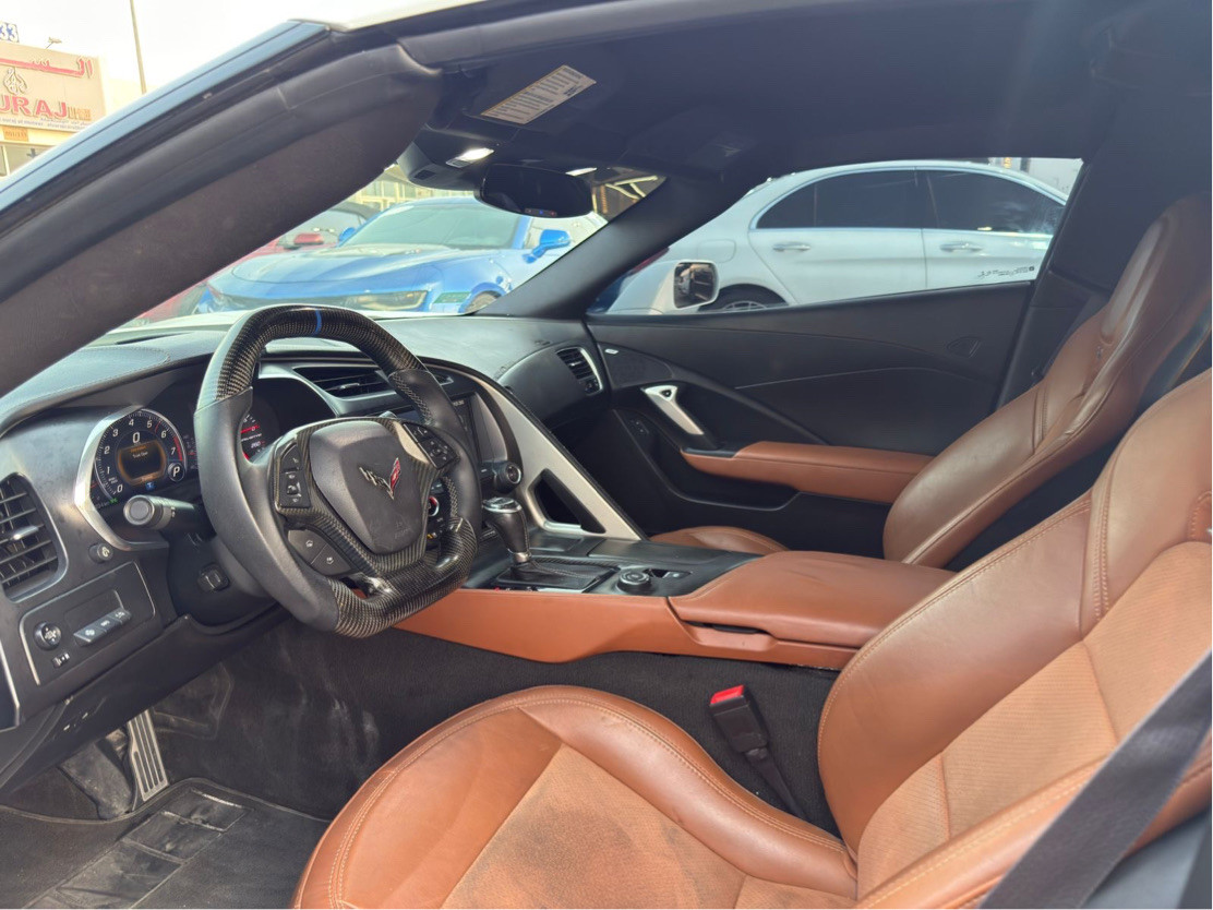 Chevrolet Corvette - Image 8