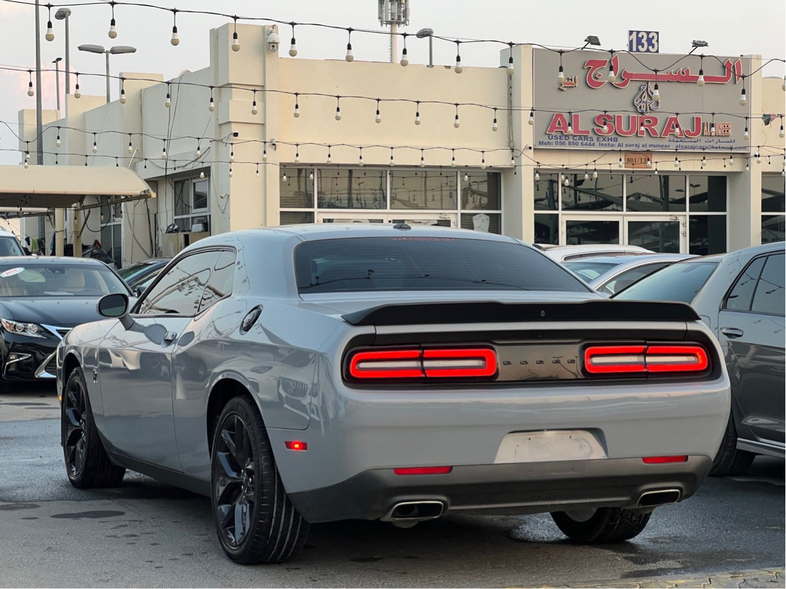 Dodge Challenger - Image 5