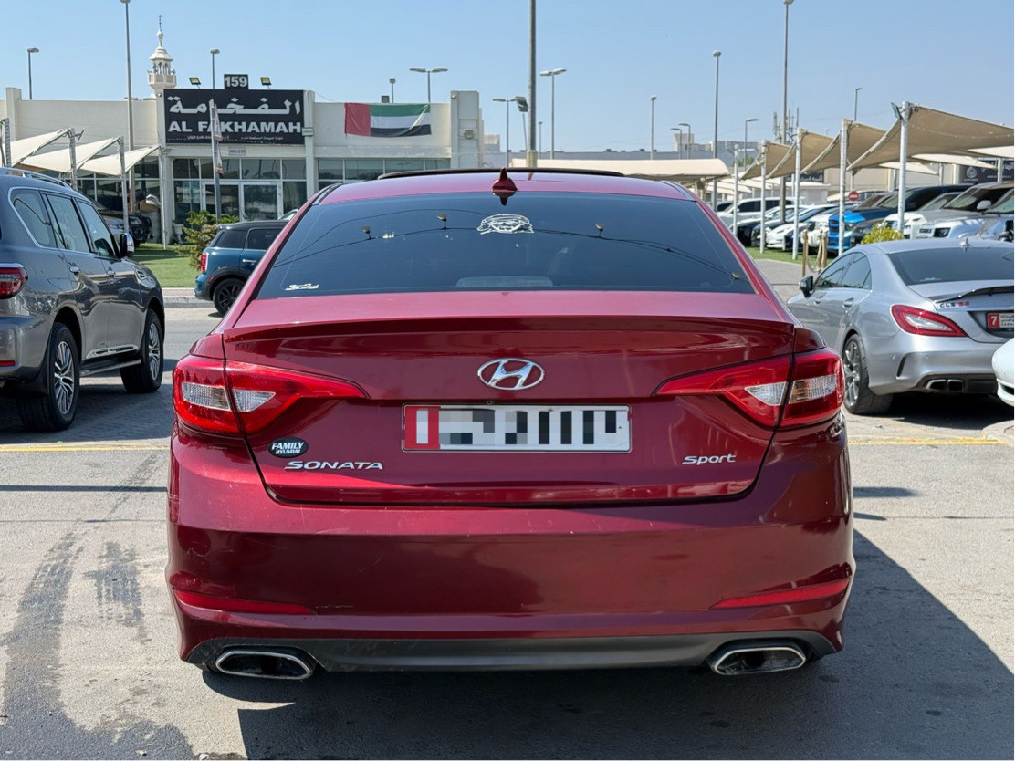 Hyundai Sonata - Image 4