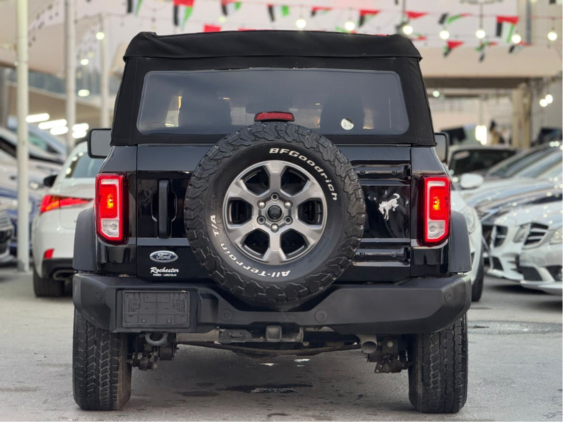 Ford Bronco - Image 5