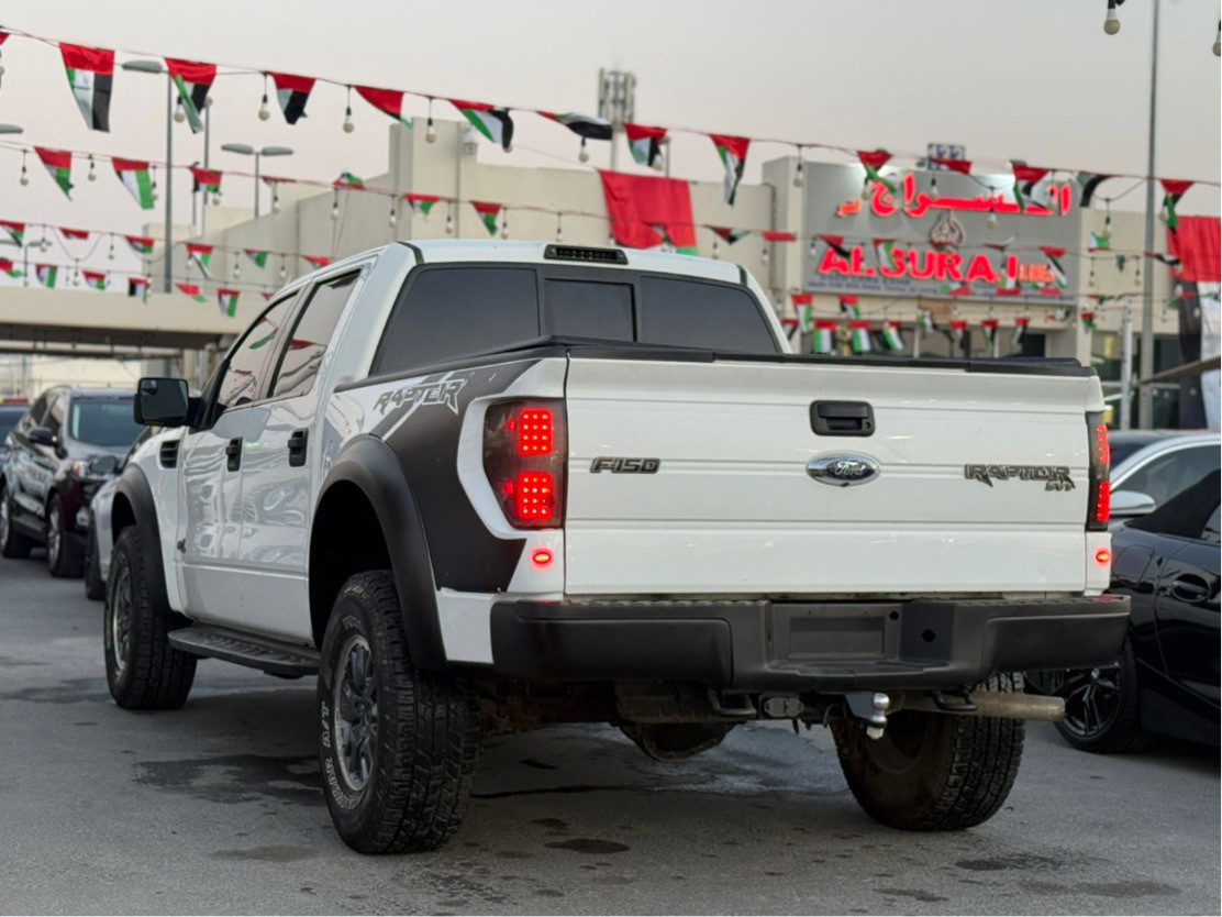 Ford Raptor - Image 5
