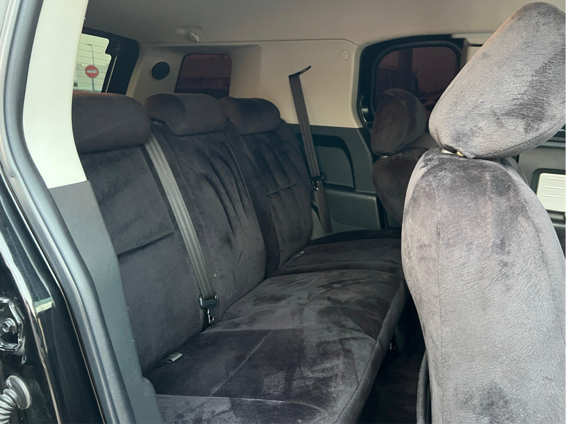 Toyota FJ Cruiser - Image 12