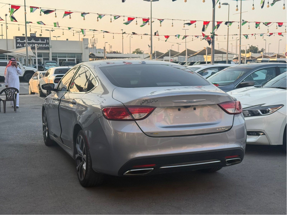 Chrysler 200/200C EV - Image 7