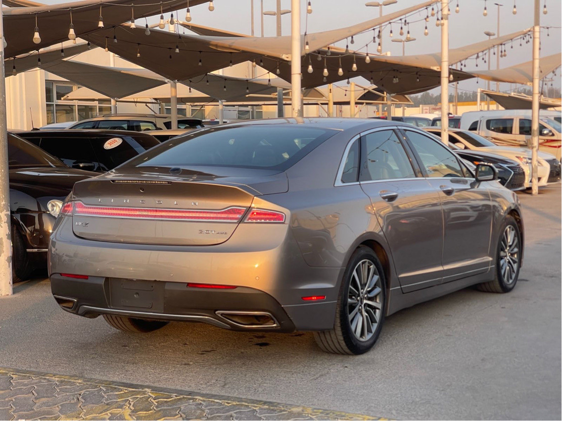Lincoln MKZ - Image 6