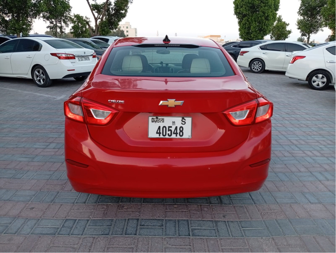 Chevrolet Cruze - Image 4