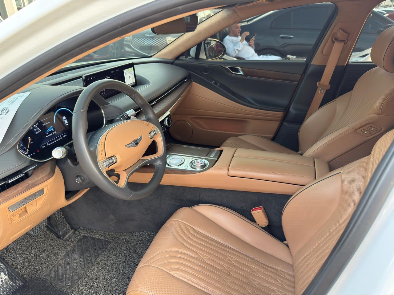 Genesis G 80 - Image 8