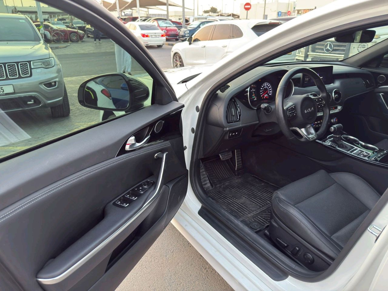 KIA Stanger - Image 8