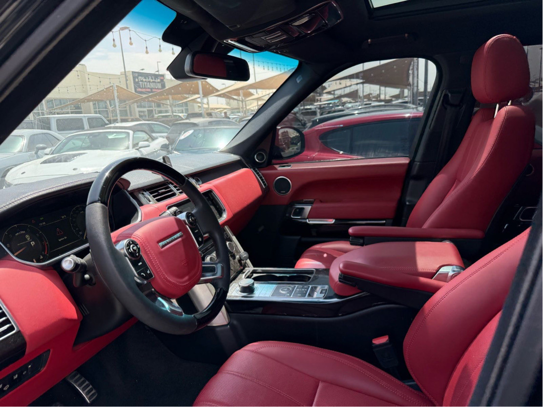 Range Rover Vogue - Image 8