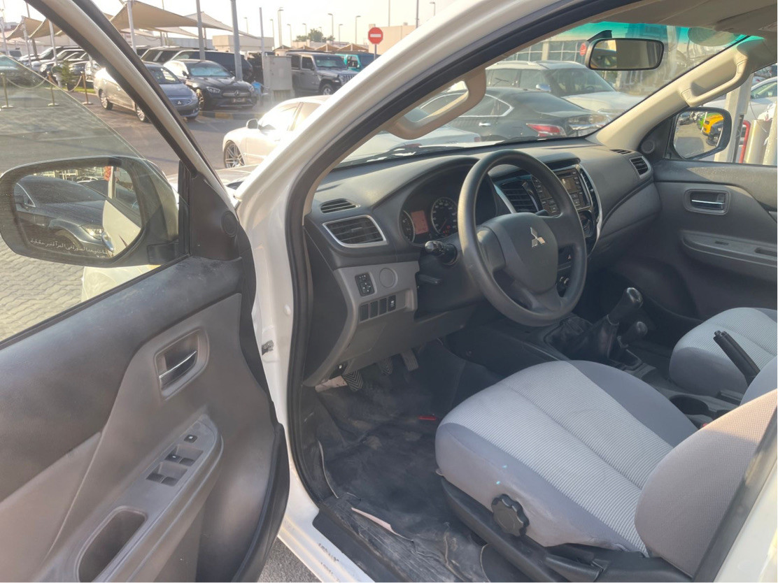 Mitsubishi L200 - Image 7