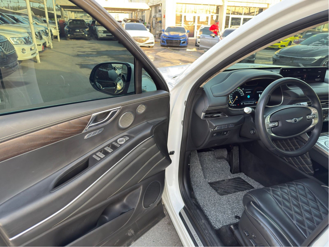 Genesis GV80 - Image 10