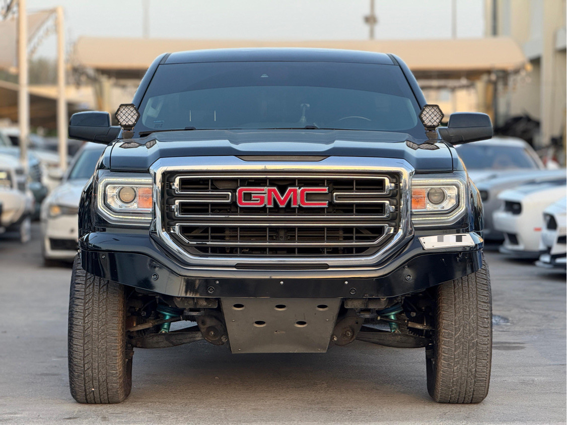 GMC Sierra