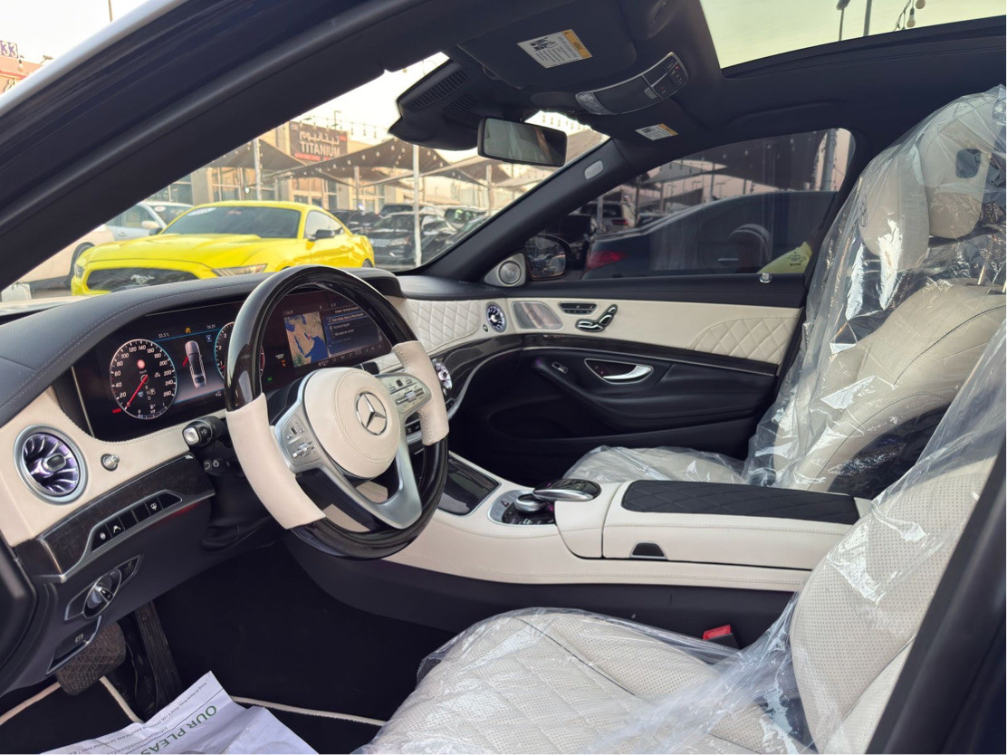 Mercedes Benz S-Class - Image 11