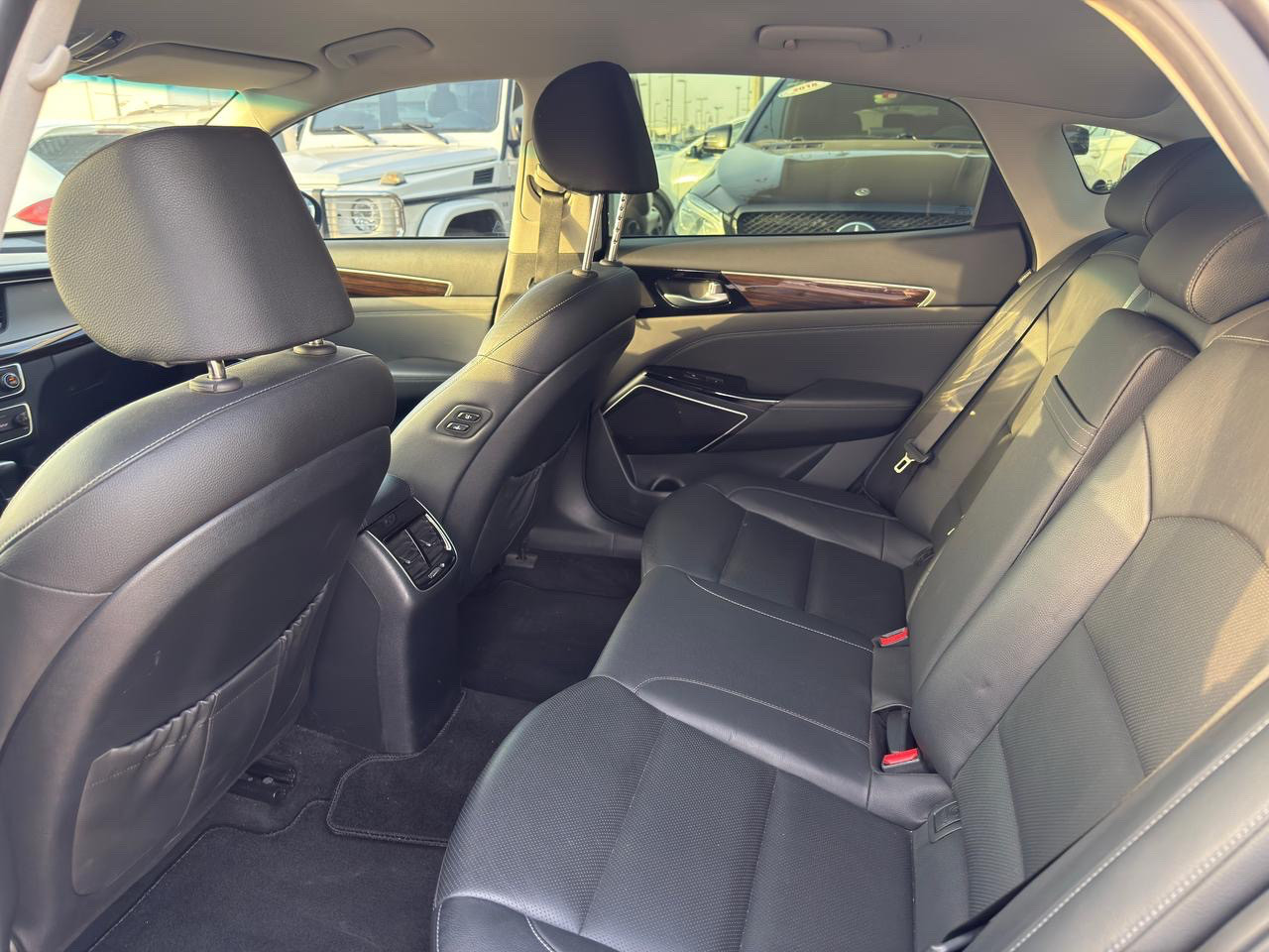 KIA K 7 - Image 8