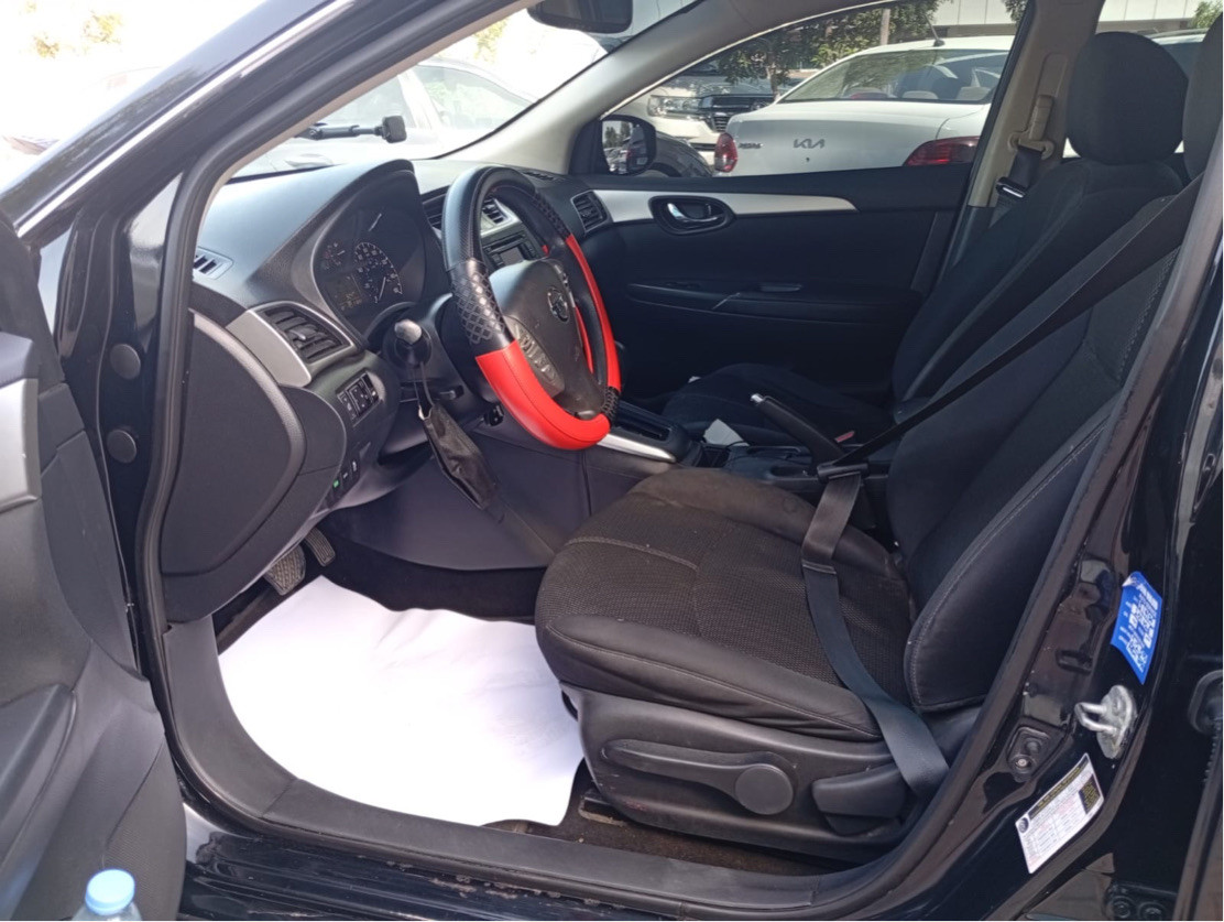 Nissan Sentra - Image 11