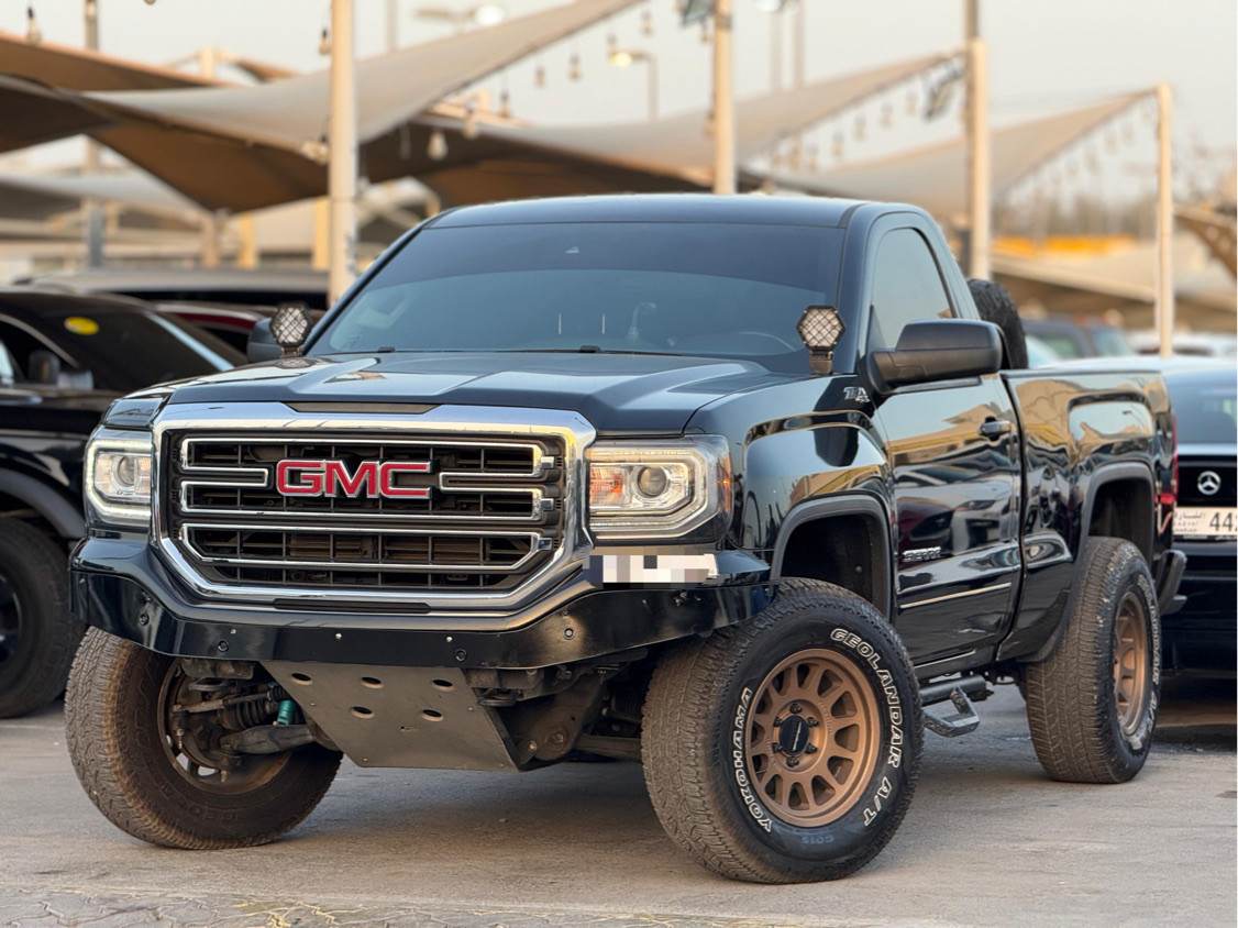 GMC Sierra - Image 5