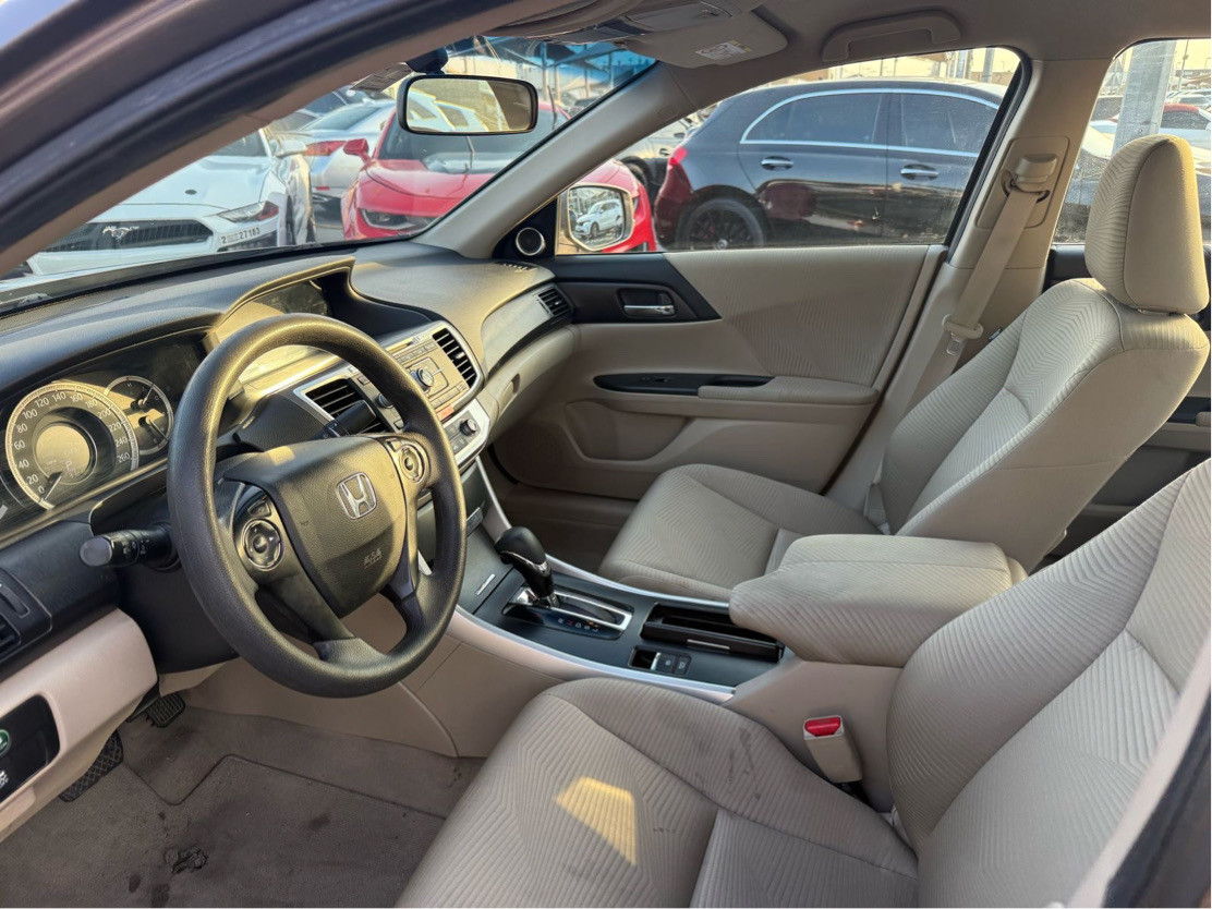 Honda Accord - Image 8