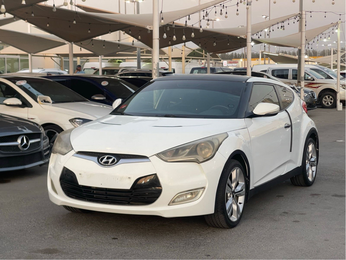 Hyundai Veloster - Image 2