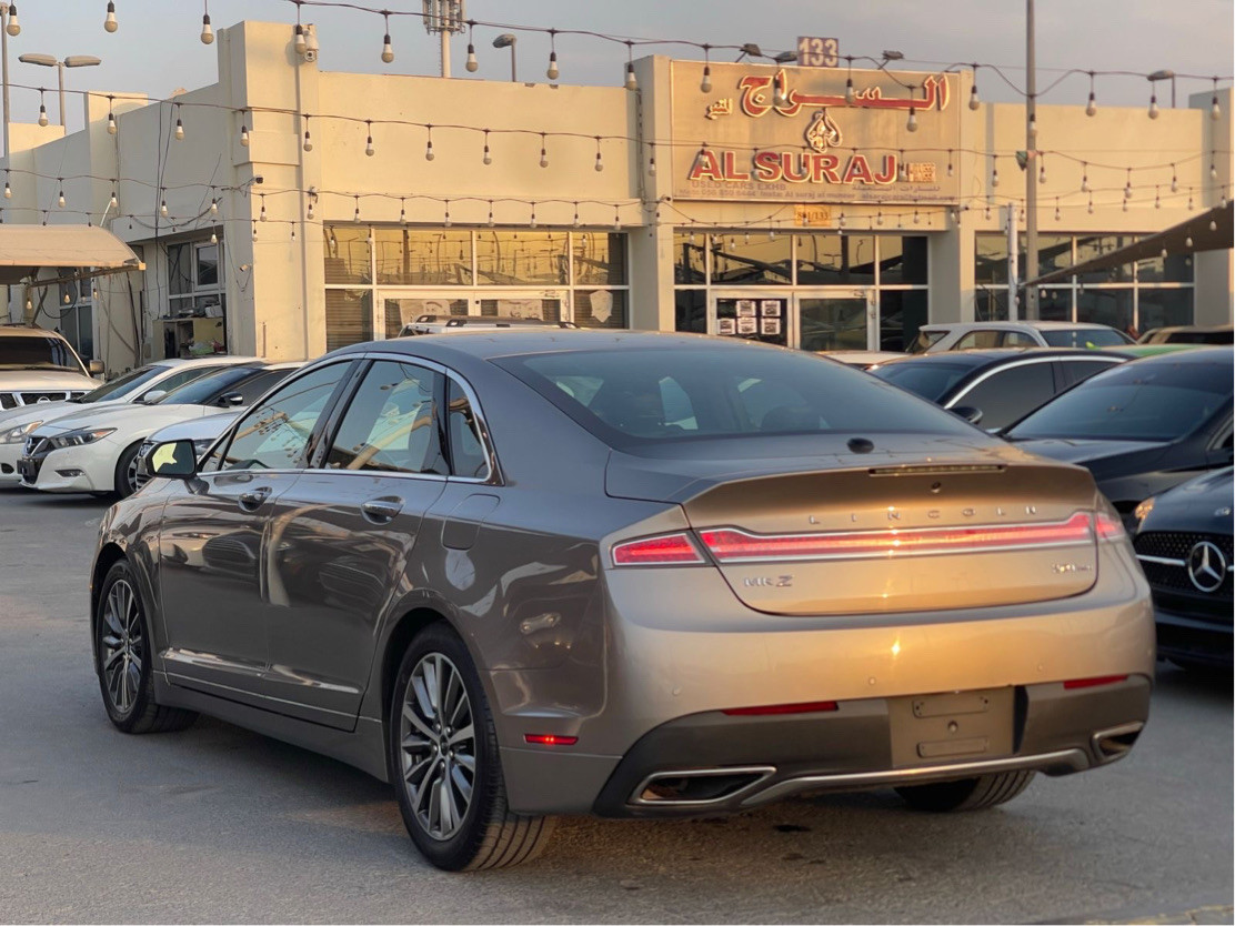 Lincoln MKZ - Image 7
