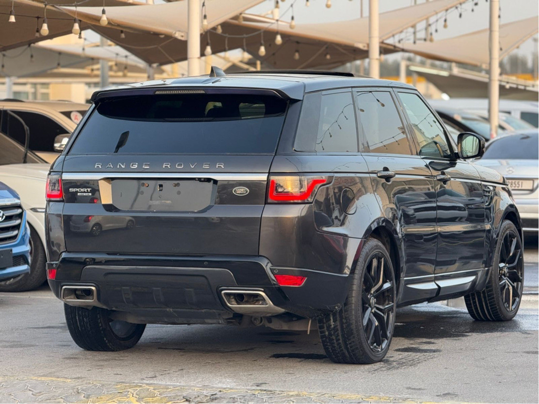 Range Rover Sport - Image 10