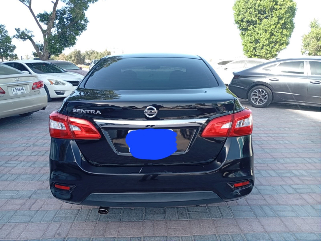 Nissan Sentra - Image 4