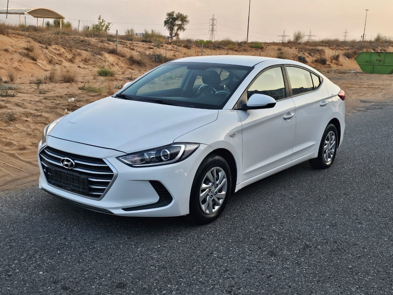 Hyundai Elantra - Image 4