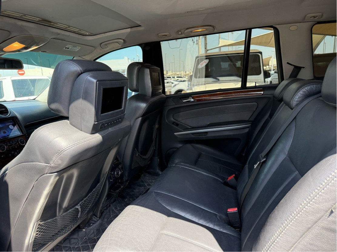 Mercedes Benz GL - Image 12