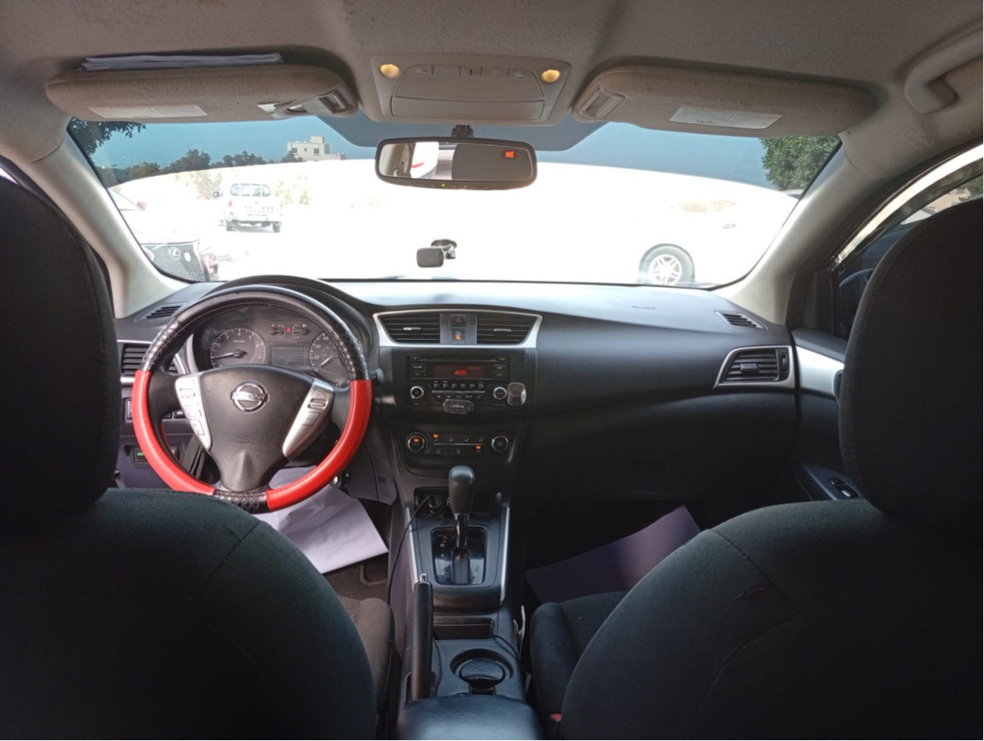 Nissan Sentra - Image 10