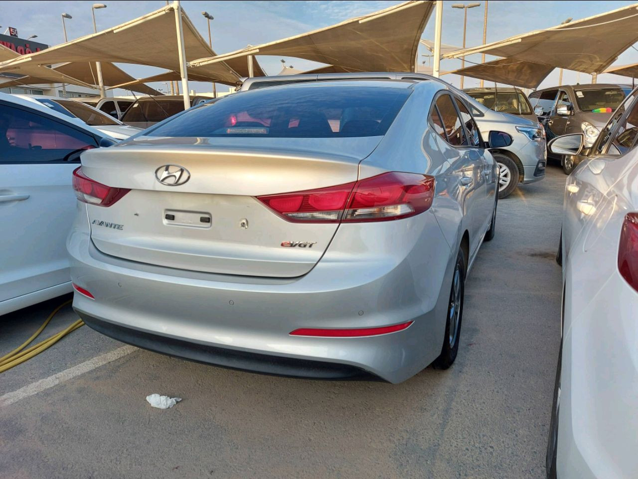 Hyundai Avante - Image 5