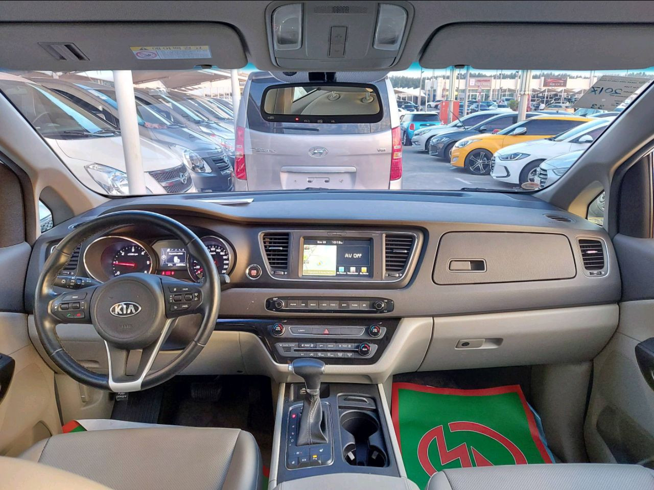 KIA Carnival - Image 6