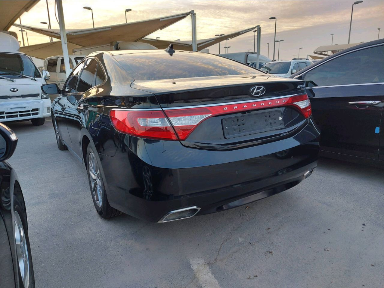 Hyundai Azera - Image 5