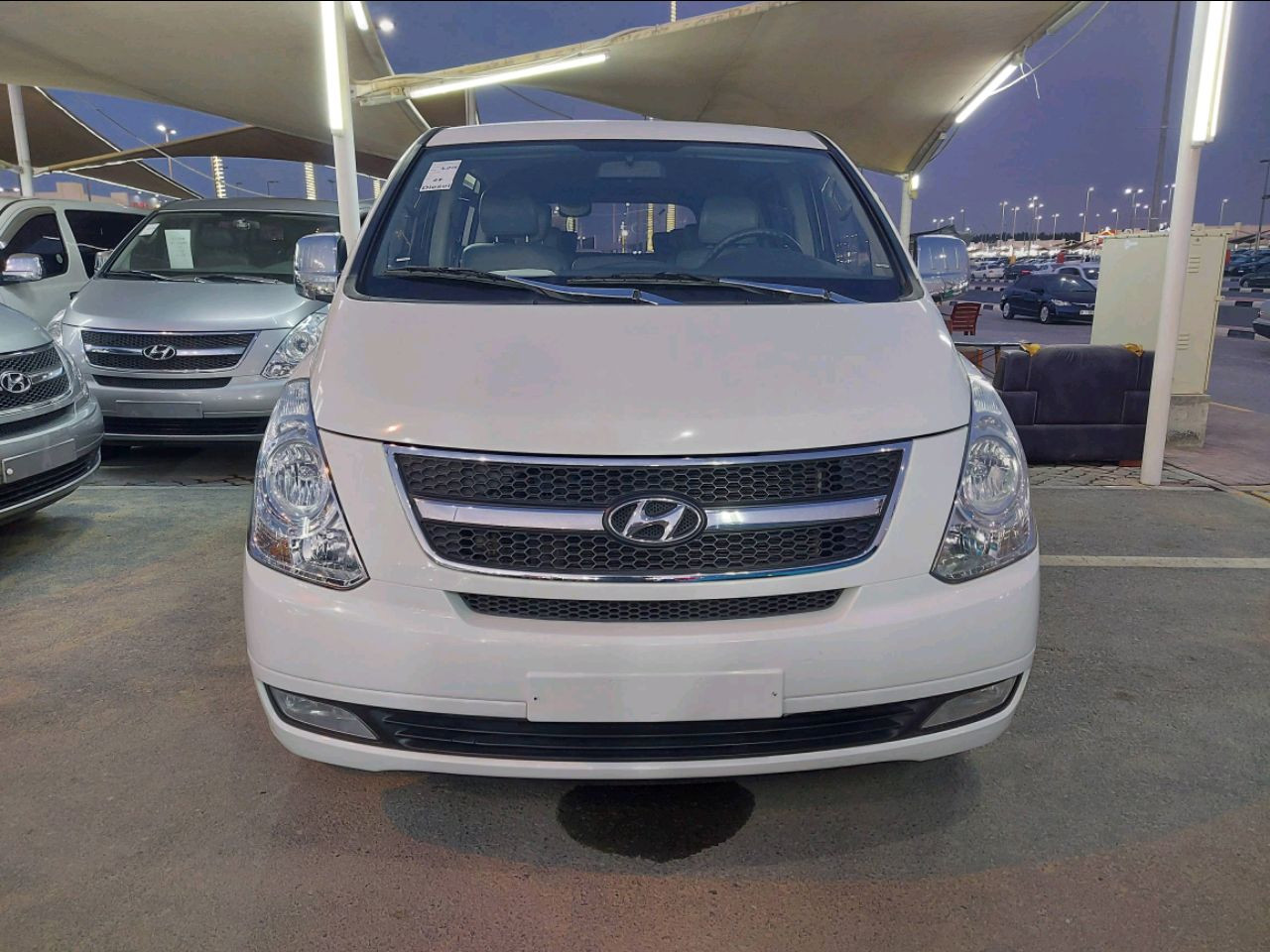 Hyundai H 1 - Image 2