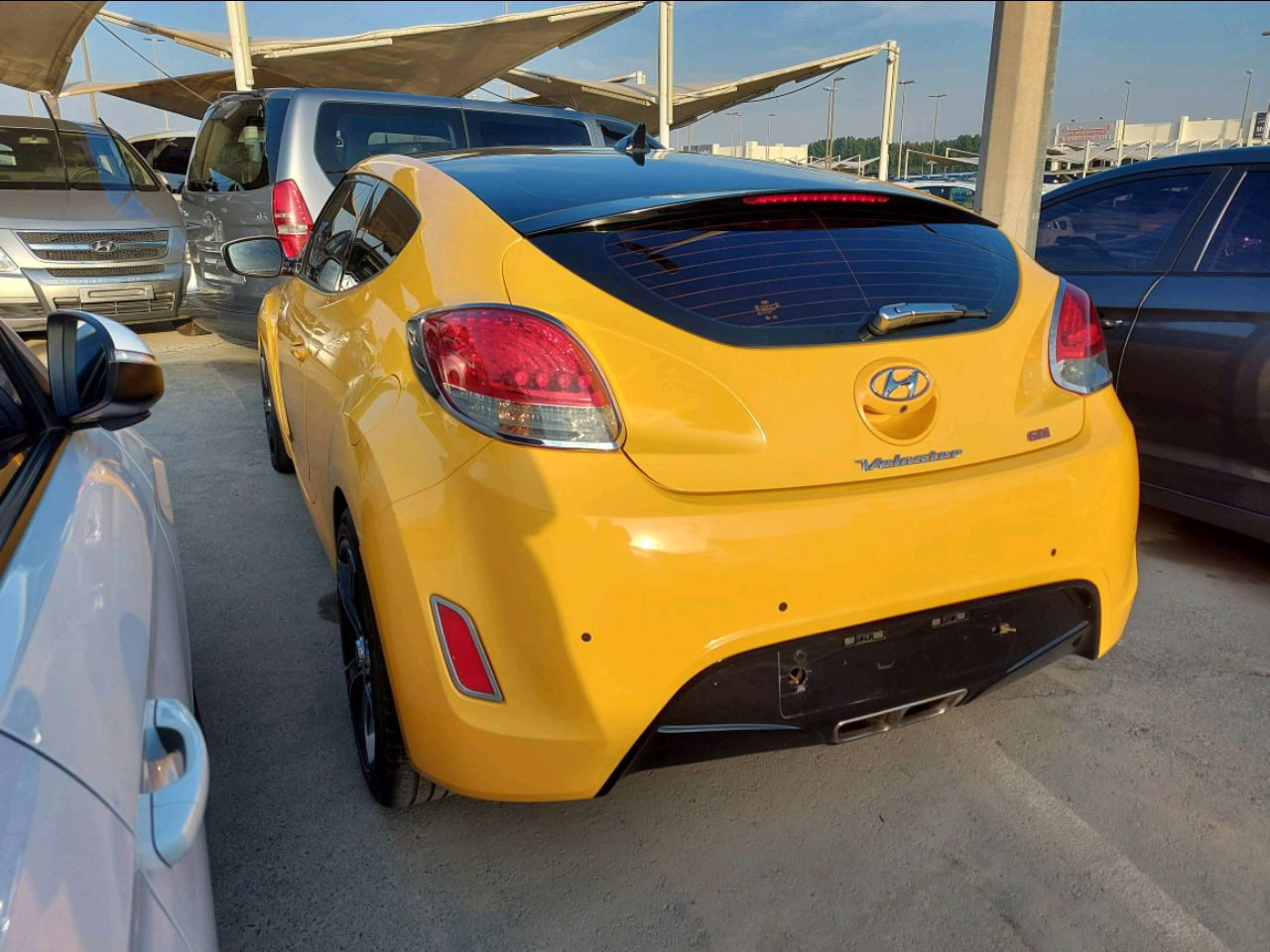 Hyundai Veloster - Image 5